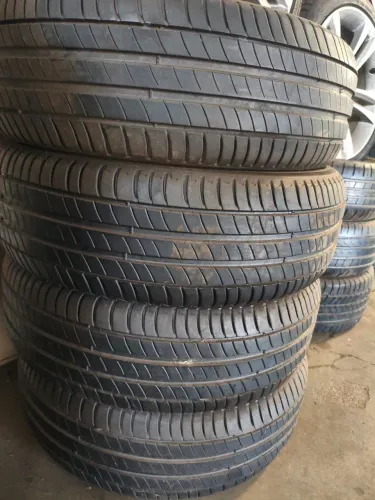 Michelin 225/60R17 90%