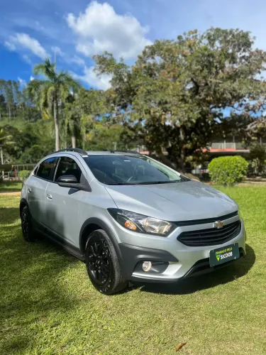 Chevrolet Onix Activ 1.4 8V Flex Mec. 4P 2019