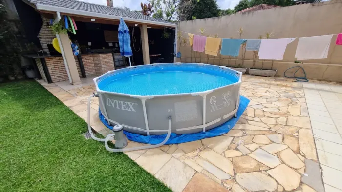 Piscina 6500 litros