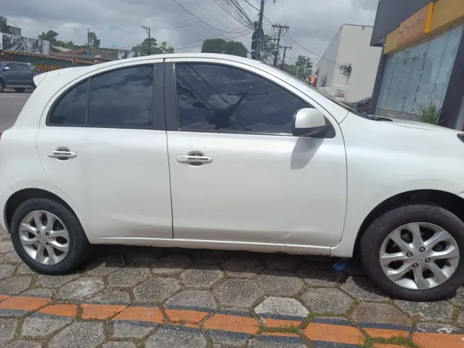Nissan March SV 1.6 16V Flexstart 5P Mec. 2017