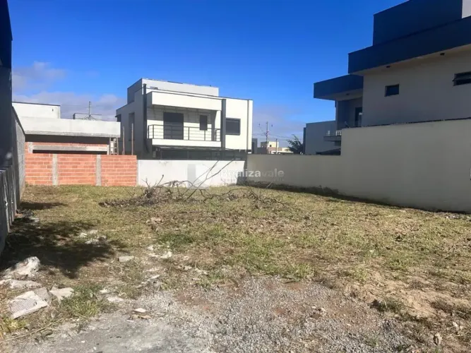 IS - Lote de 280m² no Loteamento Floresta Excelente Topografia