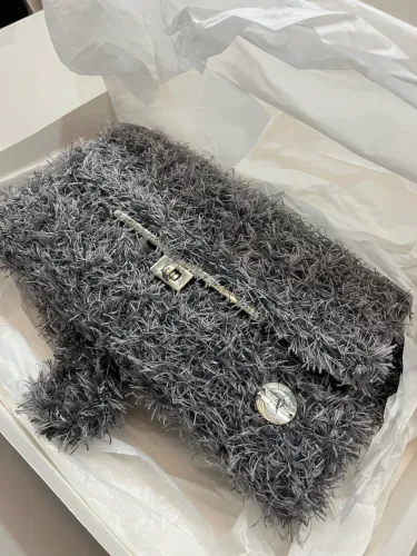 Bolsa feita a mão nova - marca exclusiva