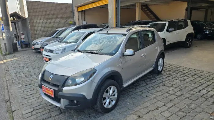 Renault Sandero Stepway Hi-flex 1.6 16V 5P Aut. 2013