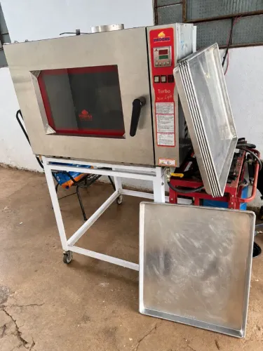 Forno turbo Progas industrial com 10 formas