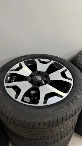 Rodas aro 20 Hillux Platinum