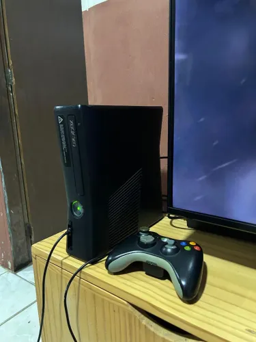 Xbox 360, Leia a descrição!!!