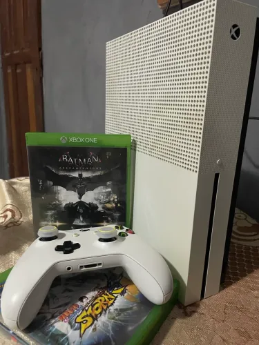V/T XBOX ONE S