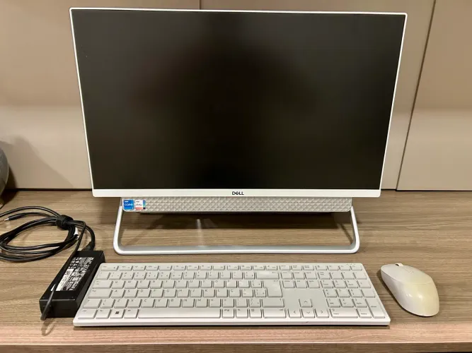 All in One - Inspiron 5400 AIO