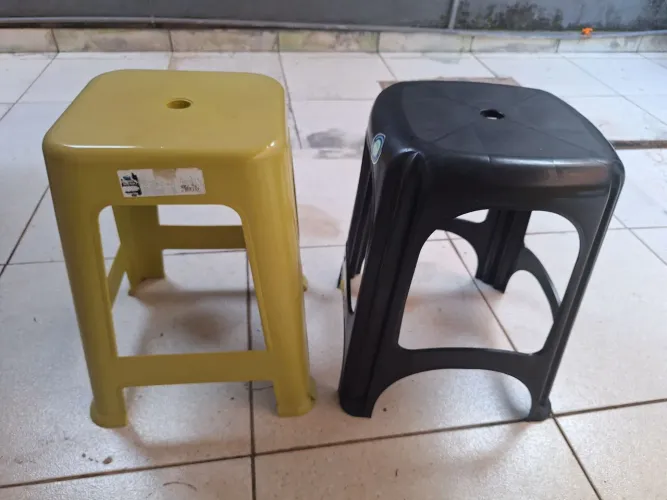 Bancos de plástico
