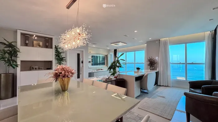 Oportunidade Única! Apartamento de Luxo à Venda em Balneário Camboriú, Santa Cat