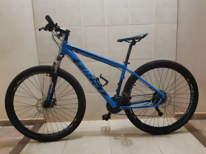 Bicicleta First aro 29