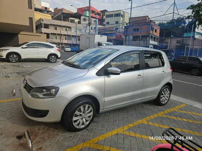 Volkswagen Fox 1.6 MI Total Flex 8V 5P 2014