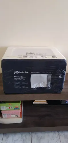 Micro-ondas eletrolux novo