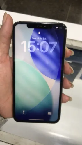 iPhone 11pro Max 64 gigas Face ID on