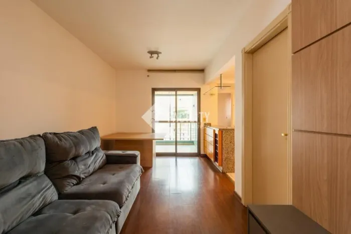 Apartamento com 3 vagas à Venda no Cambuí em Campinas-SP.