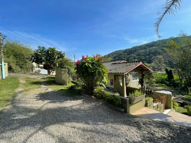 Terreno no Rio Tavares à venda | XP0708