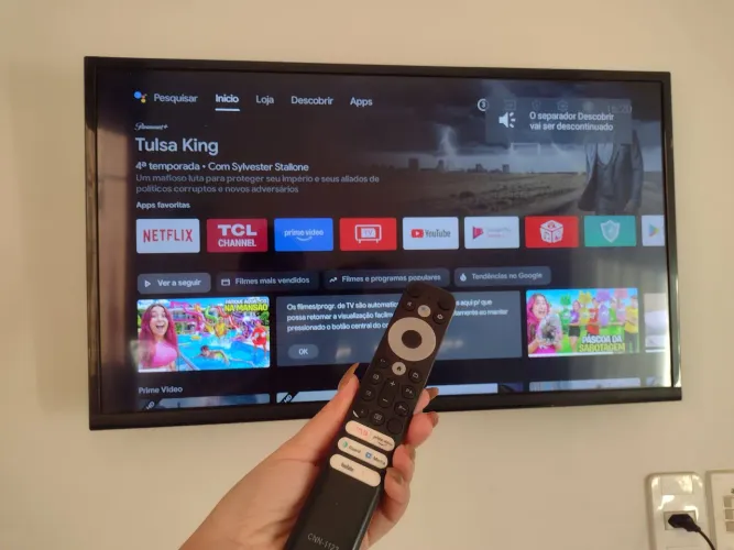 Tv smart 32 polegadas tcl funcionando tudo.