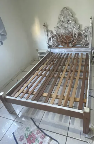 Cama de casal Madeira