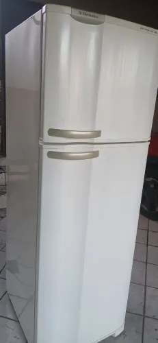 Electrolux 400L toda original
