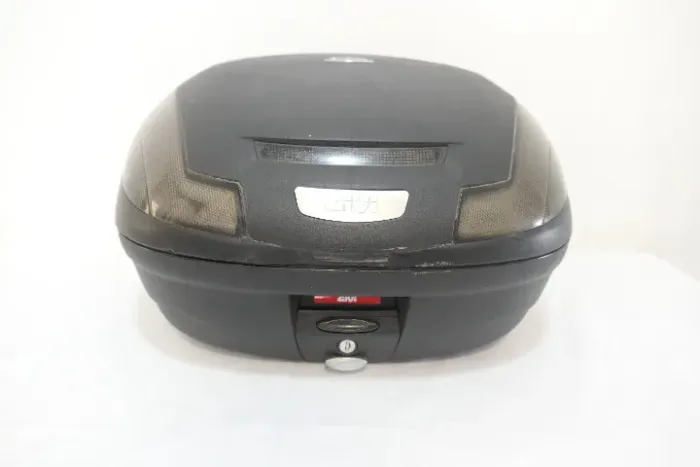 Baú Givi de 47 Litros Lente Fumê