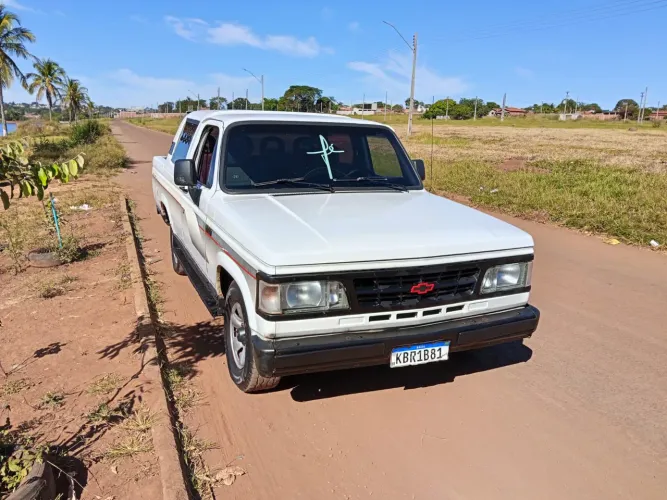 Chevrolet D-20 S / EL Caminho 3.9/4.0 CD T.dies 1990