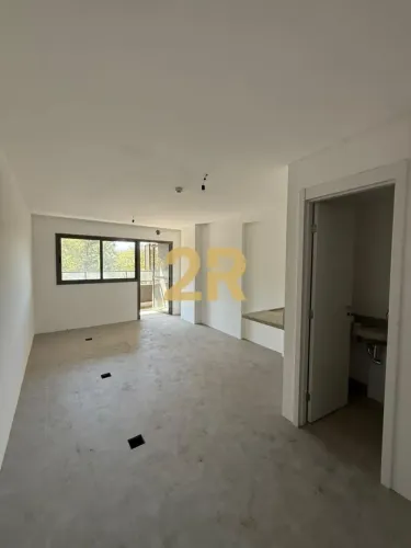 Sala Comercial para locação em Higienópolis 31 m², reformada, com varanda e excelente loc