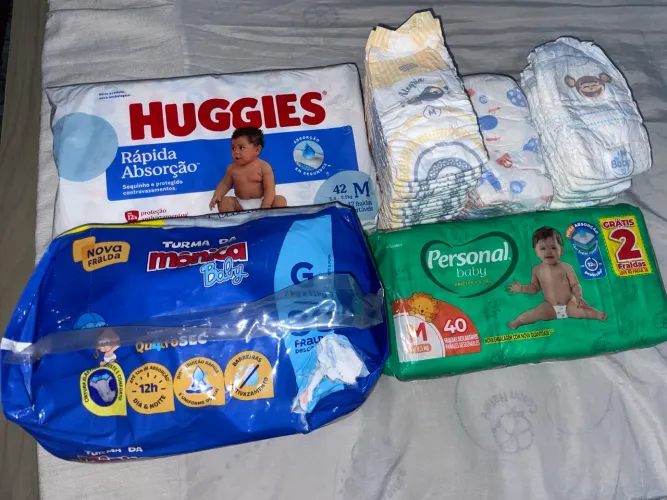 Lote 250 fraldas Turma da Mônica/Huggies/Pompom/My Baby/Personal Baby/Toquinho