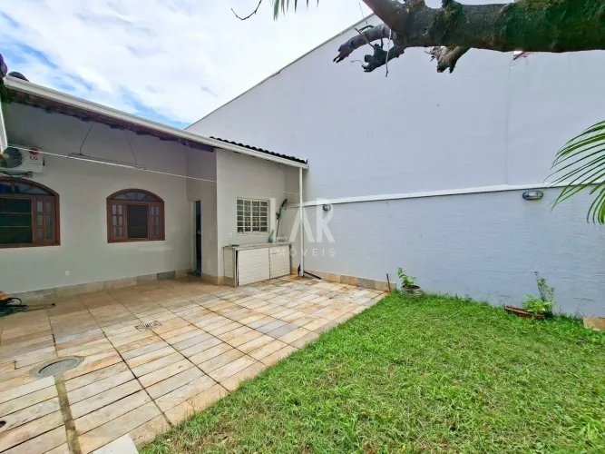 Casa à venda, 3 quartos, 1 suíte, 2 vagas, Buritis - Belo Horizonte/MG