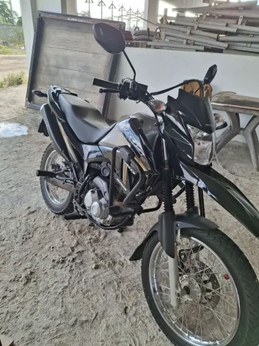Moto bem conservada raio inox tudo original 