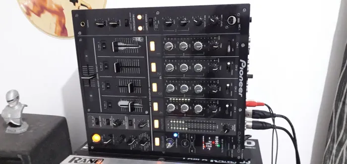 MIXER PIONEER DJM 700