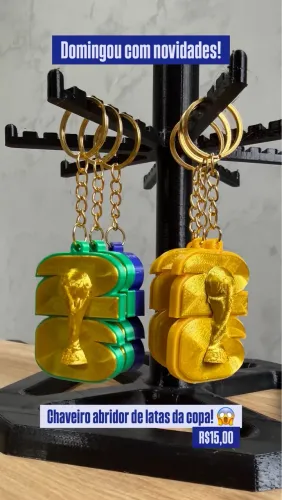 Chaveiro abridor de latas da copa
