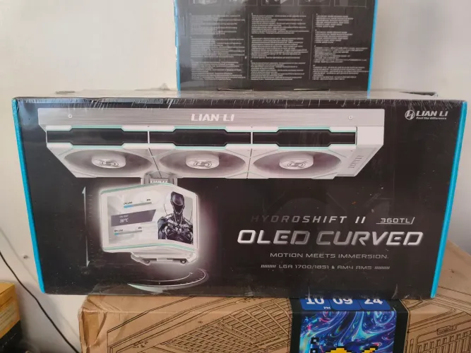 (Novo Lacrado) Water Cooler Lian Li Hydroshift II OLED Curved Branco Com Nota e Garantia