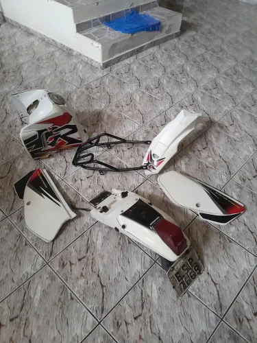 Carenagem xr200