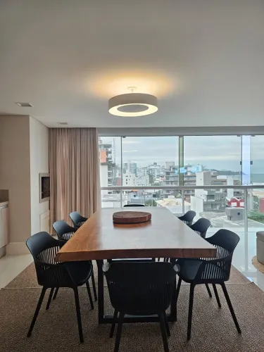 Locação Anual - Apartamento Mobiliado com 04 Suítes na Praia Brava - Itajaí/SC