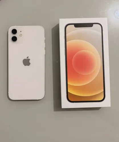 Vendo iPhone 12 64Gb Conservado