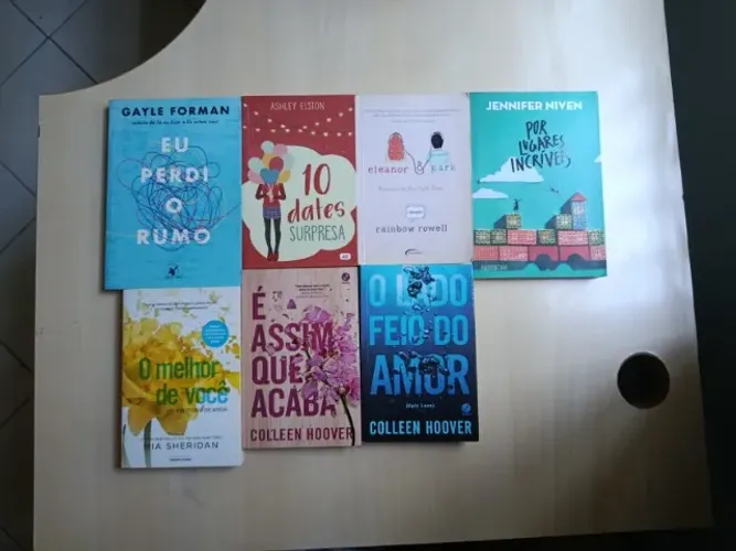 Livros sobre Romances Jovens - Colleen Hoover, Eleanor & Park e outros