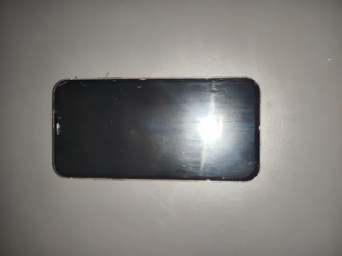 IPHONE XS