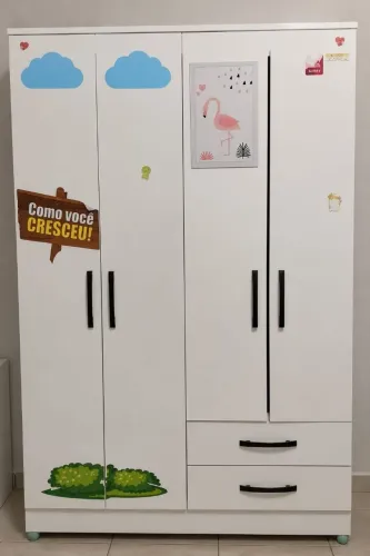 Vendo Guarda-roupa seminovos pq preciso de dinheiro urgente 