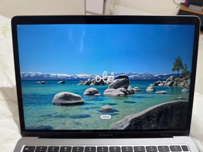 Apple MacBook M1 256Gb prata