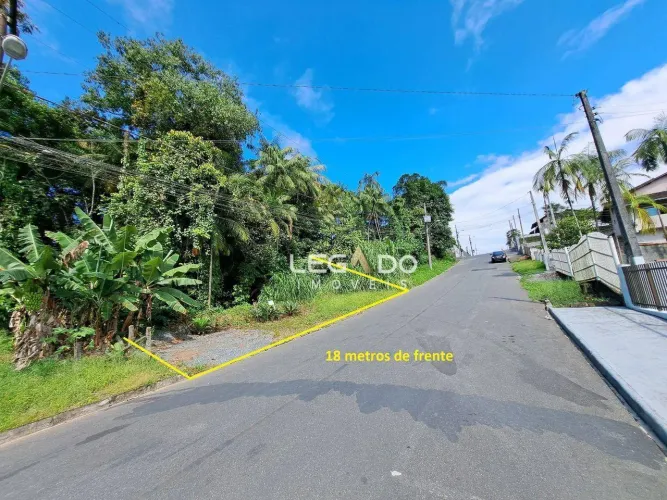 Terreno à venda, 893 (18x49) m² por R$ 650.000 - Costa e Silva - Joinville/SC