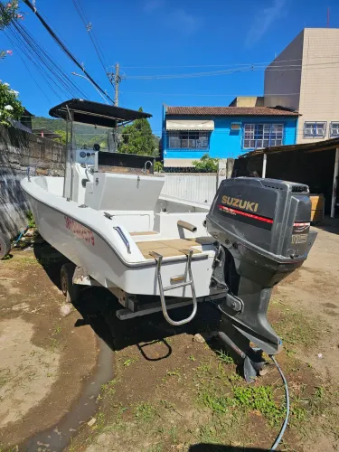 Vendo lancha Fishing 21,5