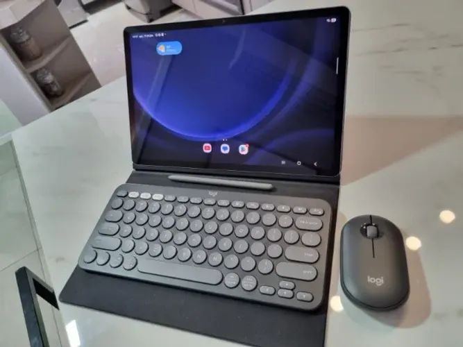 Samsung Galaxy tab S9 FE PLUS