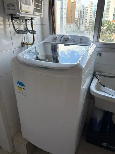 Lavadora de roupas Eletrolux 12kg