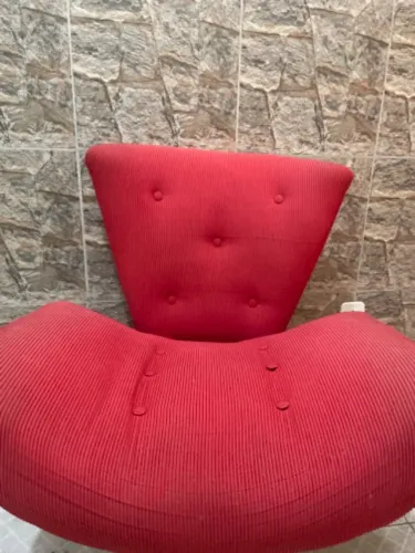 VENDO POLTRONA VERMELHA