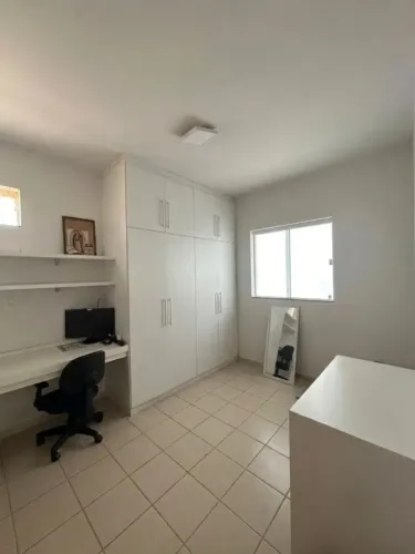 Vendo um Apartamento no Condomínio Araucária