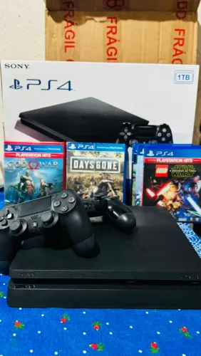 PS4 slim 1T