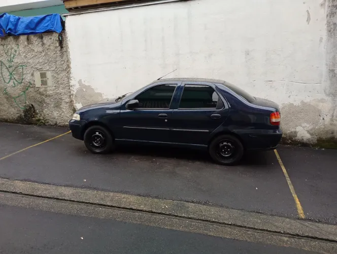Fiat Siena ELX 1.0 MPI Fire 16V 4P (25 Anos) 2001