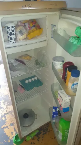 Geladeira Cônsul Degelo manual