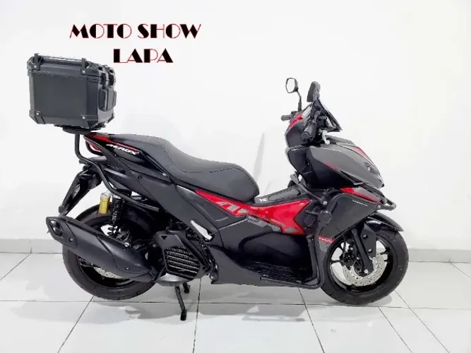 YAMAHA AEROX 160 2026 PRETA