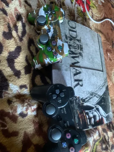 PlayStation 3 super Slim desbloqueado Vendo ou troco em um ps4 mais volta
